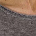 JUST FEMALE - GRÅ BLUSE M. STJERNE