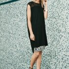 SAINT TROPEZ - SORT CHIFFON OVERSIZE KJOLE