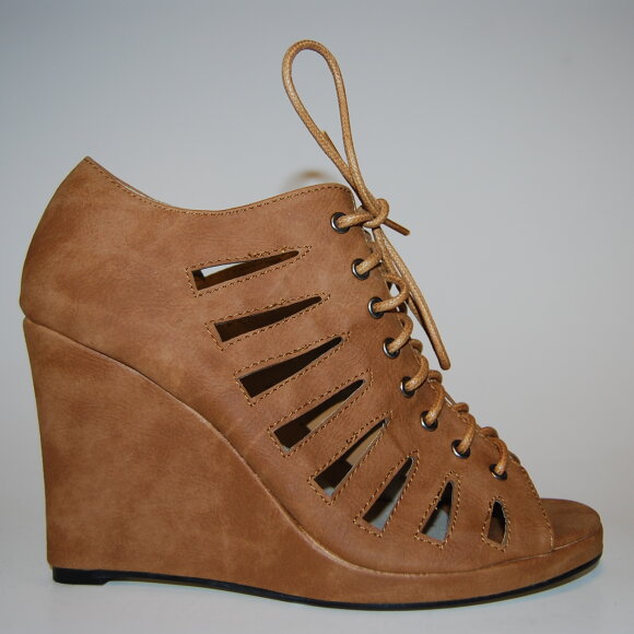 BRUN SANDAL M. KILEHÆL