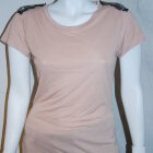 T-SHIRT MED SKULDERPUDER