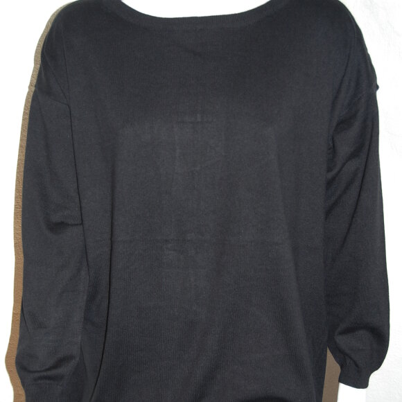 OVERSIZE STRIK