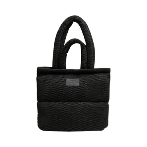 MADS NØRGAARD - BLACK TECH MESH PILLOW BAG