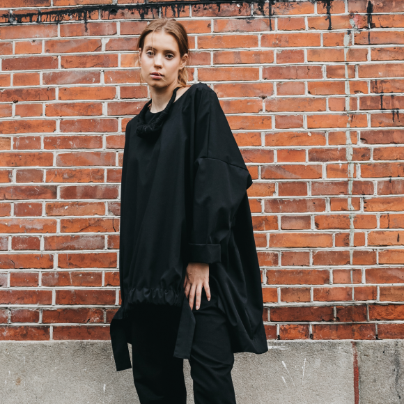 LISELOTTE HORNSTRUP - BLACK TAPE SHIRT