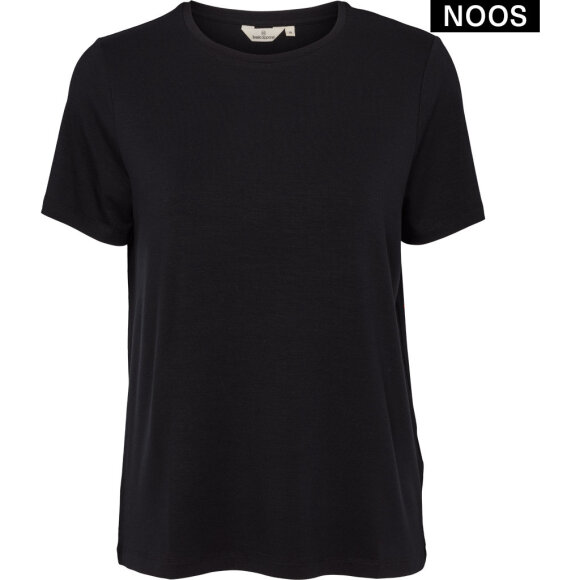 BASIC APPAREL - BLACK JOLANDA TEE