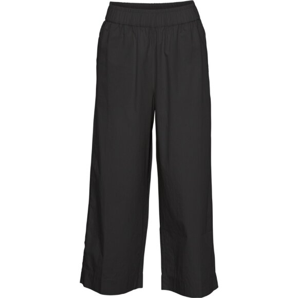 FRAU - BLACK COPENHAGEN ANKLE PANT