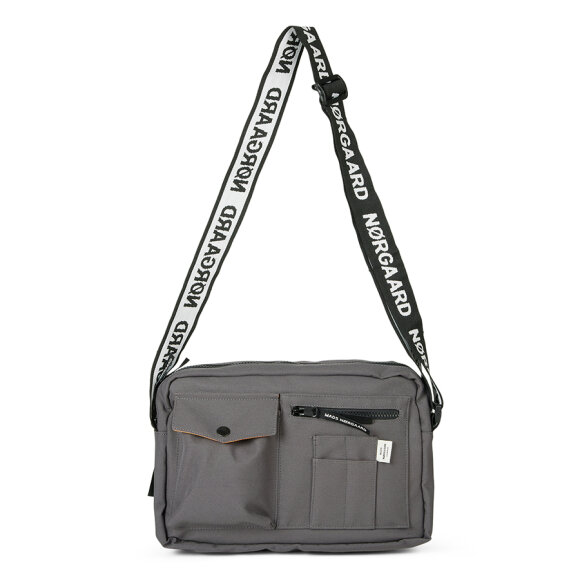 MADS NØRGAARD - ASPHALT BEL ONE CAPPA BAG