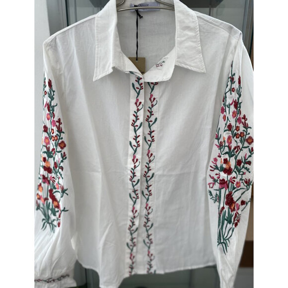 AMAZE CPH - EMBROIDERY CHLOE