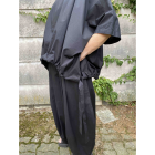 LISELOTTE HORNSTRUP - BLACK TASHI TEE