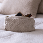 BY LOHN - Beige mel Knit Clutch