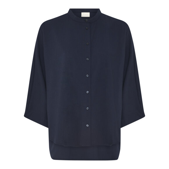 FRAU - DARK NAVY SEOUL SHORT LIGHT WO