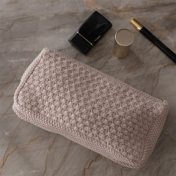 BY LOHN - HUS VIOLET PETRA STRIK CLUTCH