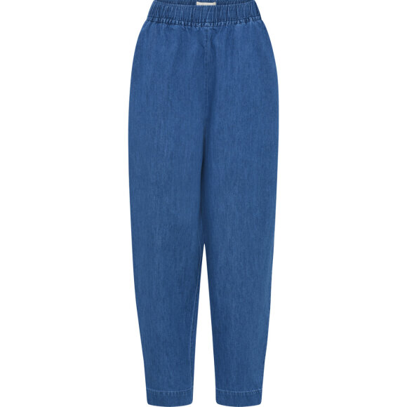 FRAU - CLEAR BLUE DEMIN OSLO DEMIN AN