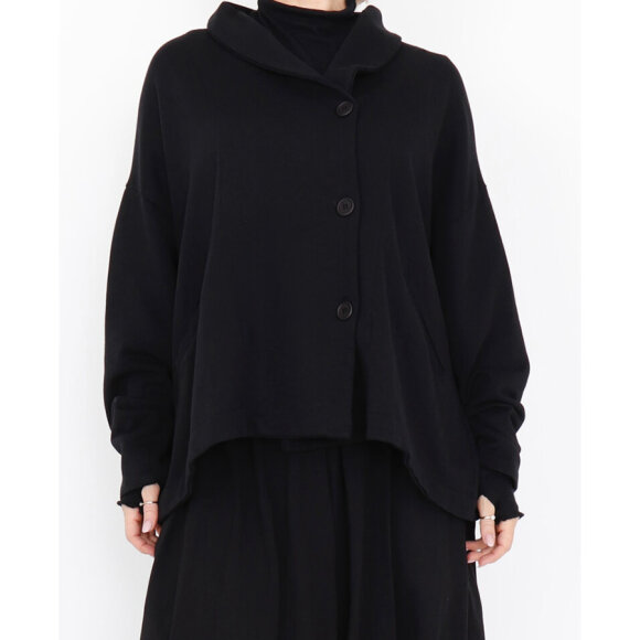 SORT AARHUS - BLACK OVERSIZE CARDIGAN SORT AARHUS - BLACK OVERSIZE CARDIGAN
