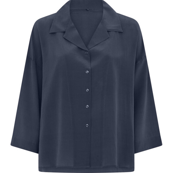 FRAU - NAVY BLAZER BERLIN SILK SHIRT