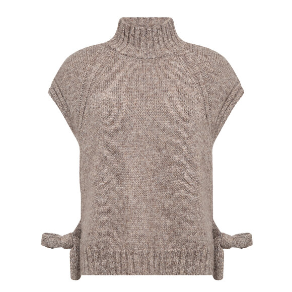 LEVETE ROOM - PLAZA TAUPE LR-TOGA 3 LEVETE ROOM - PLAZA TAUPE LR-TOGA 3