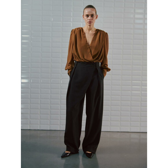 WITHBLACK - DARK BROWN WBLJUANA TAILORED P WITHBLACK - DARK BROWN WBLJUANA TAILORED P