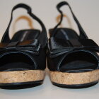 ILSE JACOBSEN - SORT SATIN SLINGBACK WEDGE