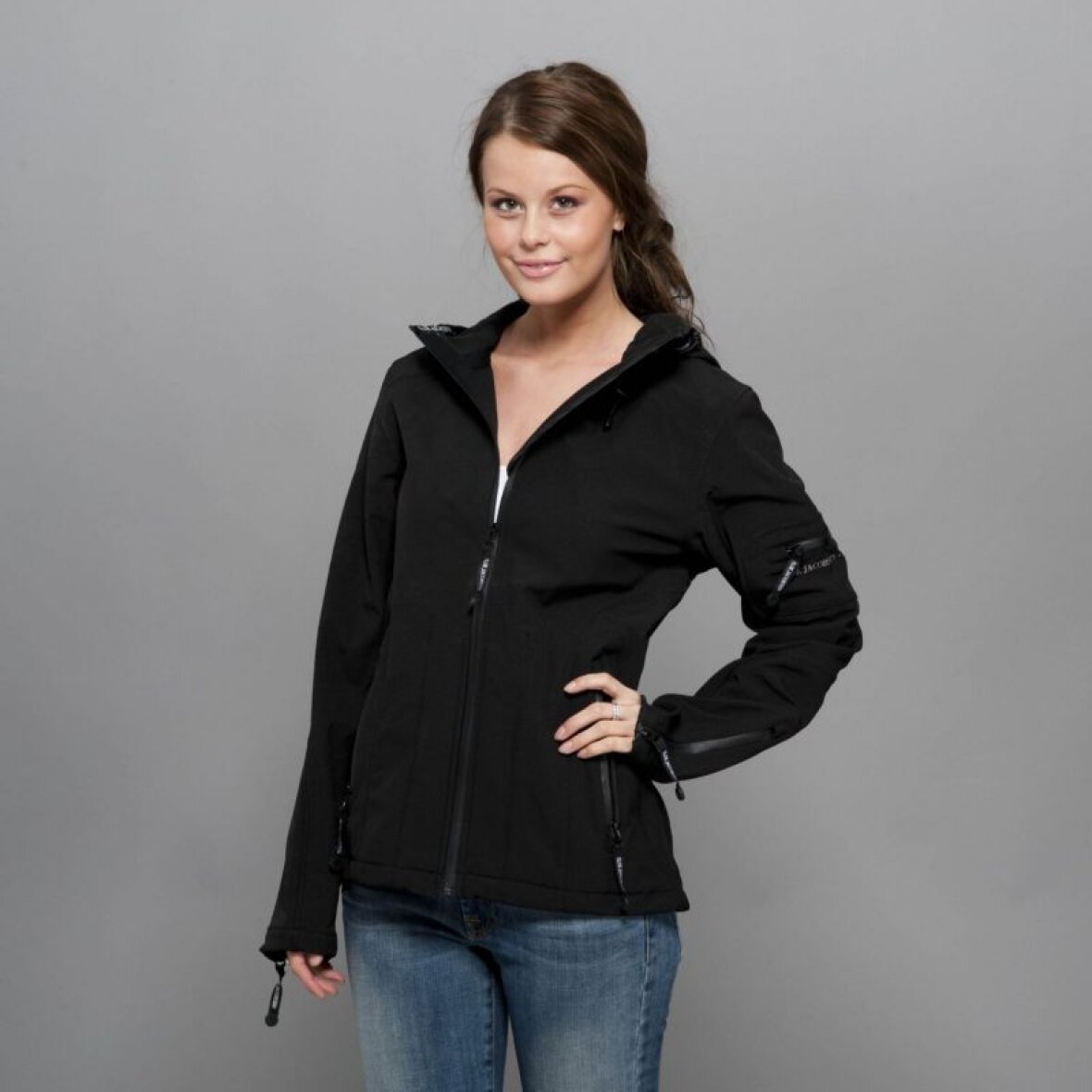 SCHELDE | GIV-GAVER.DK - OVERTØJ - - KORT SOFTSHELL JAKKE